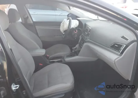 2017 Hyundai Elantra Se z USA, uszkodzony, nr VIN 5NPD74LF9HH136680